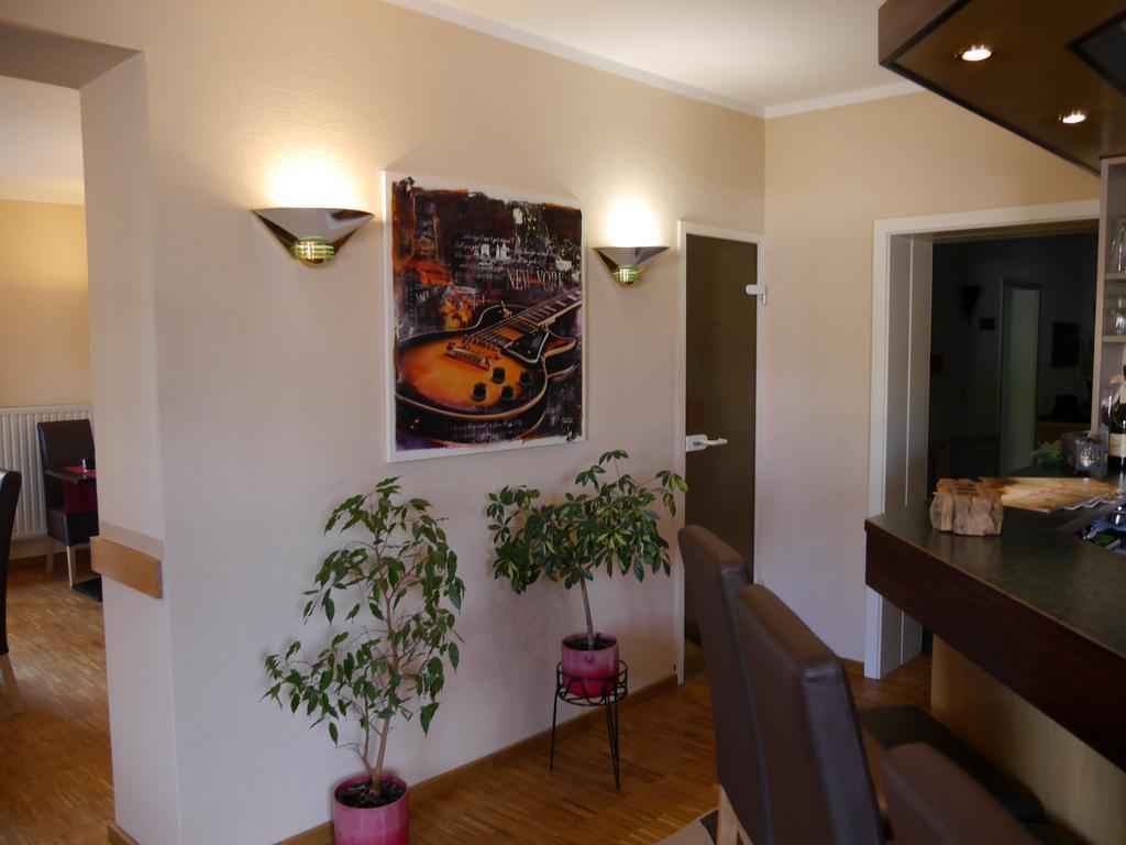 Hotel Eigen Halle  Buitenkant foto