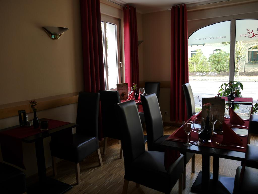 Hotel Eigen Halle  Buitenkant foto