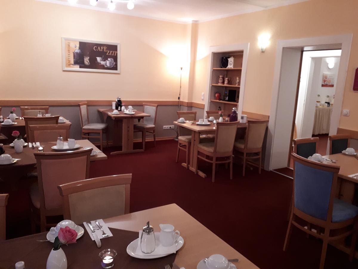 Hotel Eigen Halle  Buitenkant foto